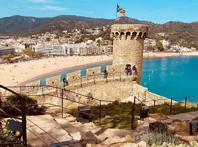 Apartment Vidabrava, Tossa Medievo, A 150 M De La Playa